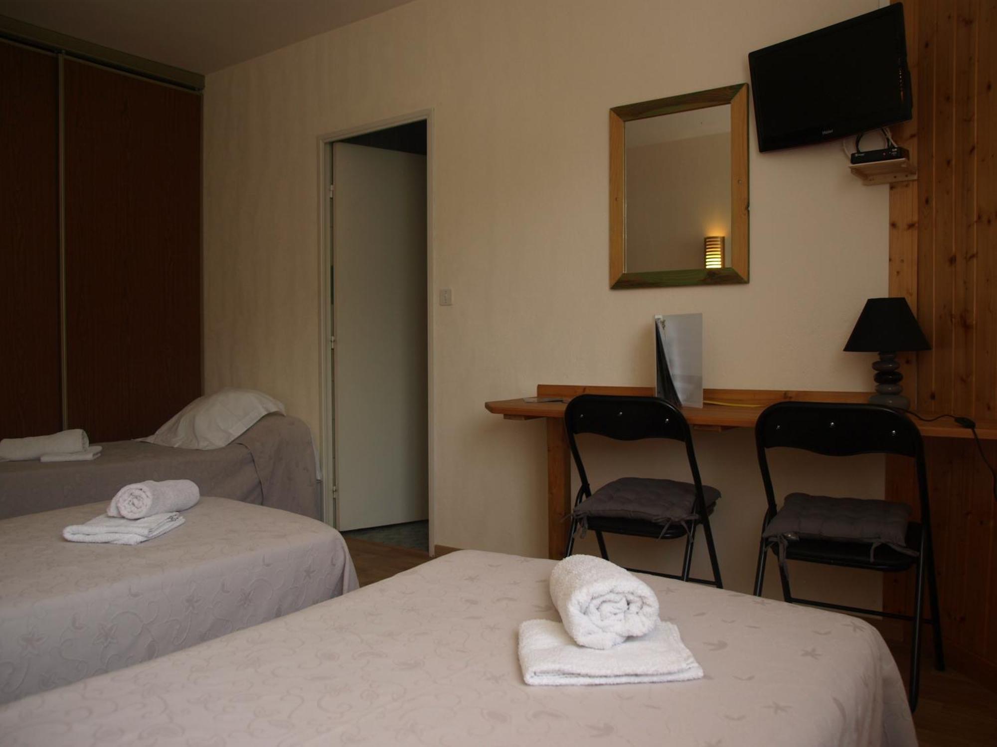 Complexe Les 4 Saisons Hotel Oust Ruang foto