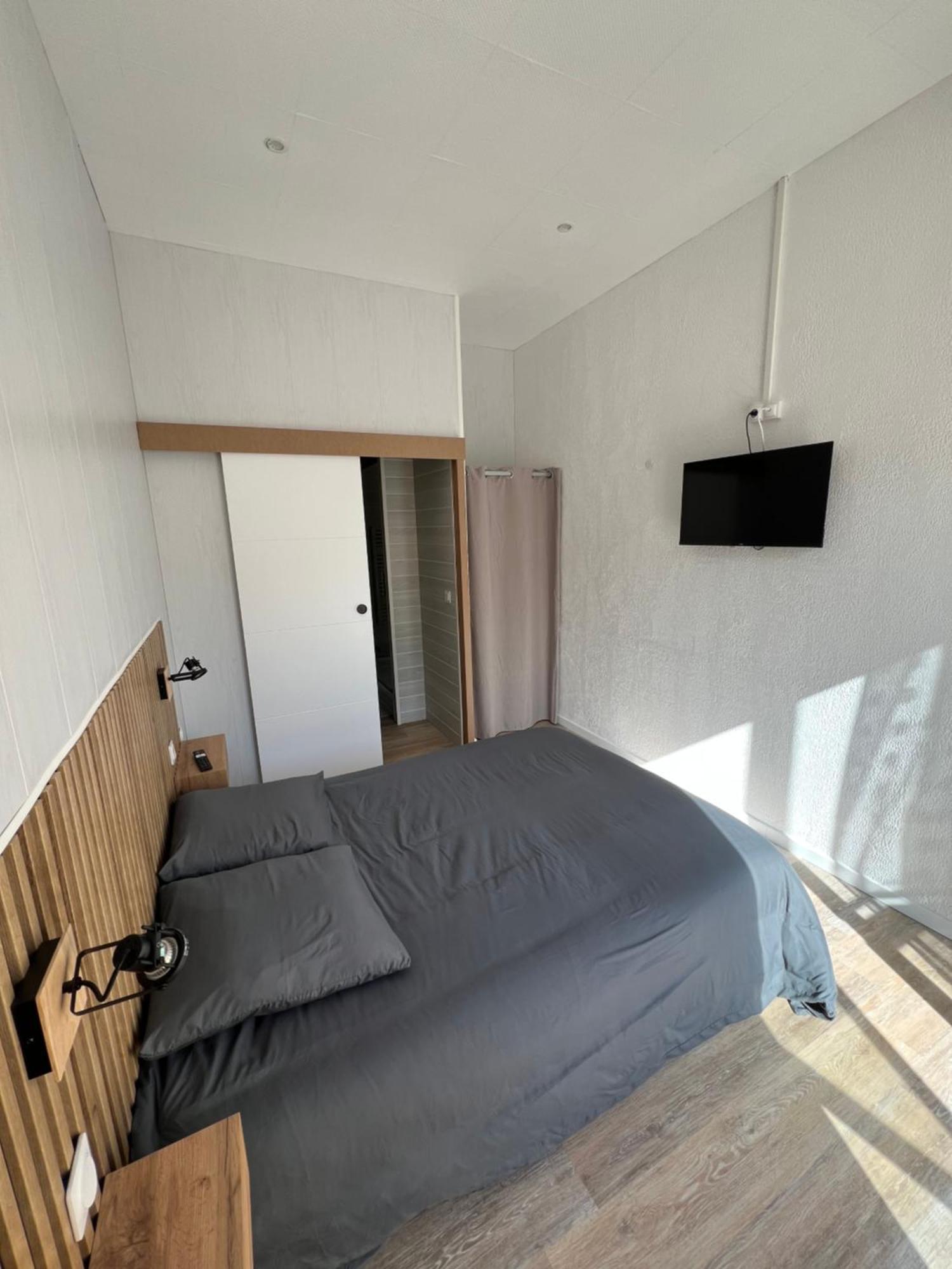 Complexe Les 4 Saisons Hotel Oust Ruang foto