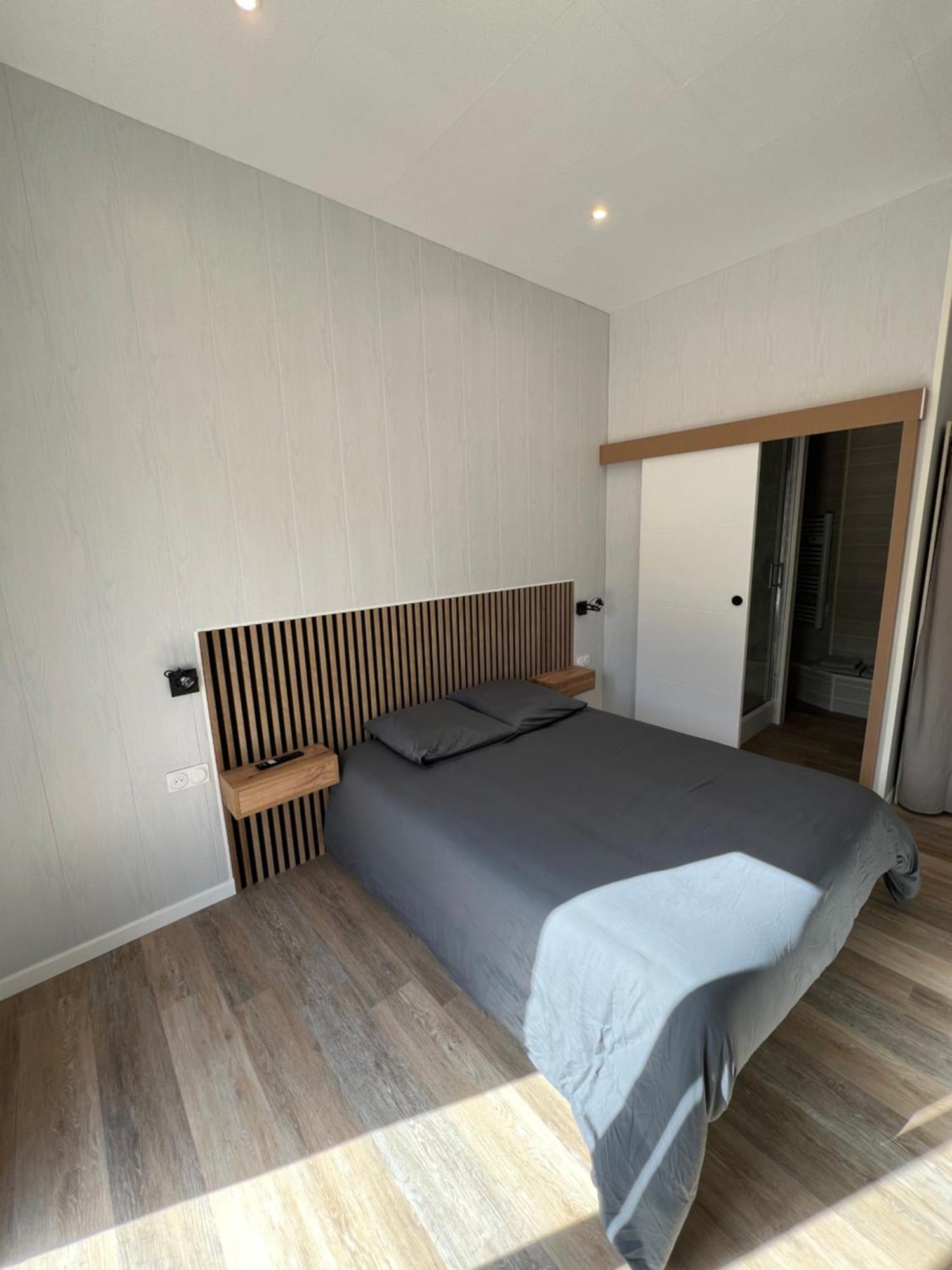 Complexe Les 4 Saisons Hotel Oust Ruang foto
