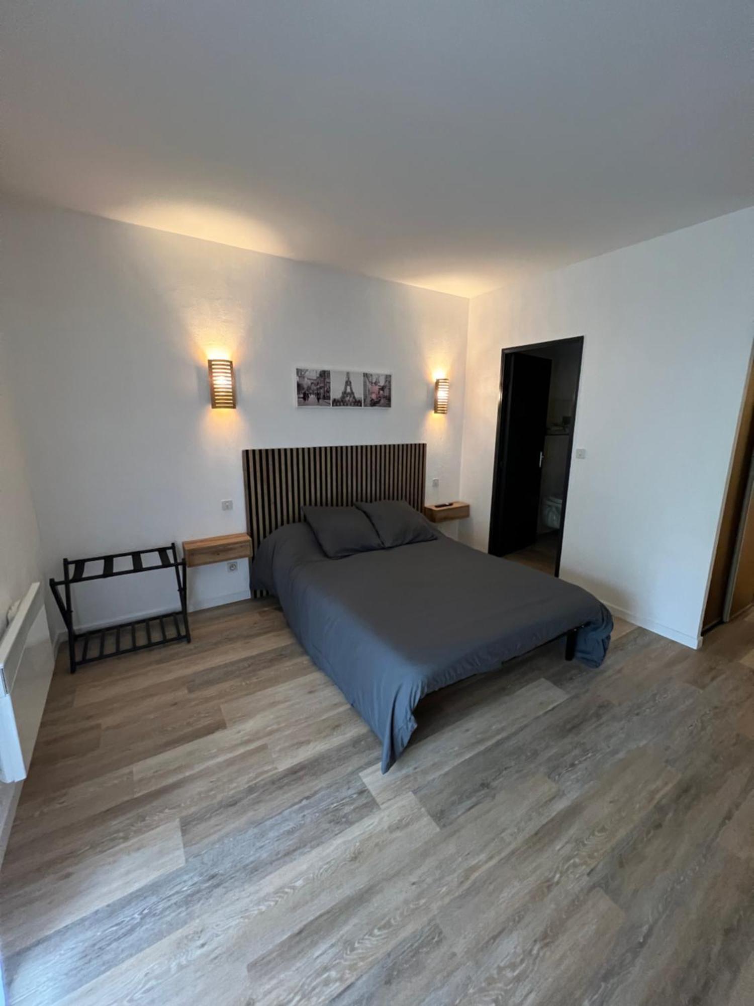 Complexe Les 4 Saisons Hotel Oust Bagian luar foto