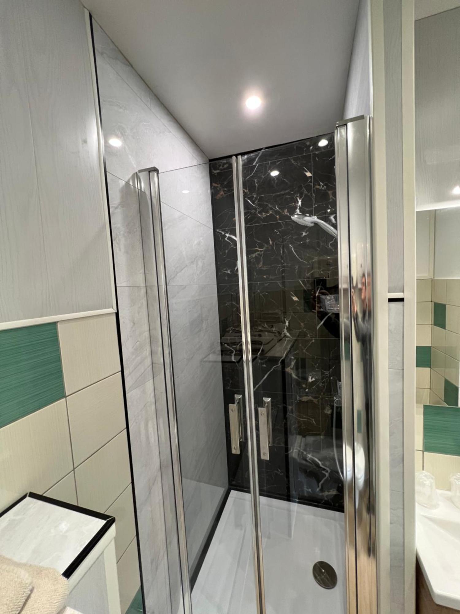 Complexe Les 4 Saisons Hotel Oust Bagian luar foto